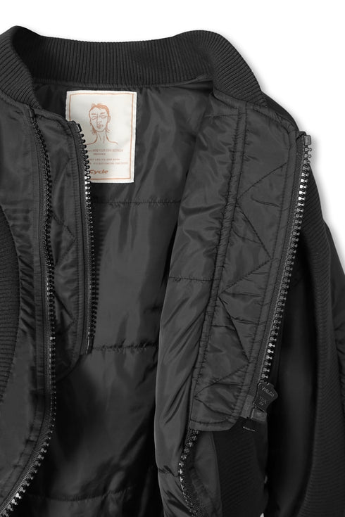 CIRCLE RIBBED NYLON MA-1 -BLACK-